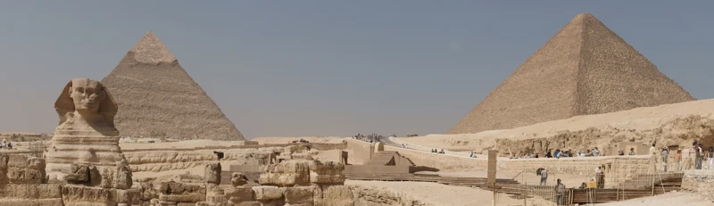 Cairo da Sharm in aereo: piramidi e musei