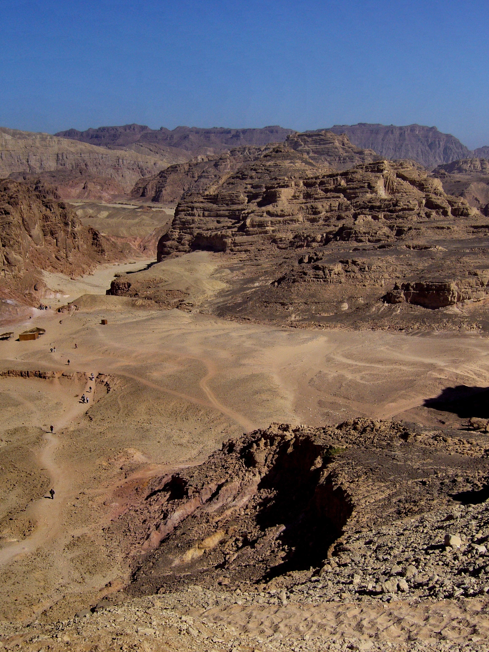 Paesaggio montuoso del deserto del Sinai